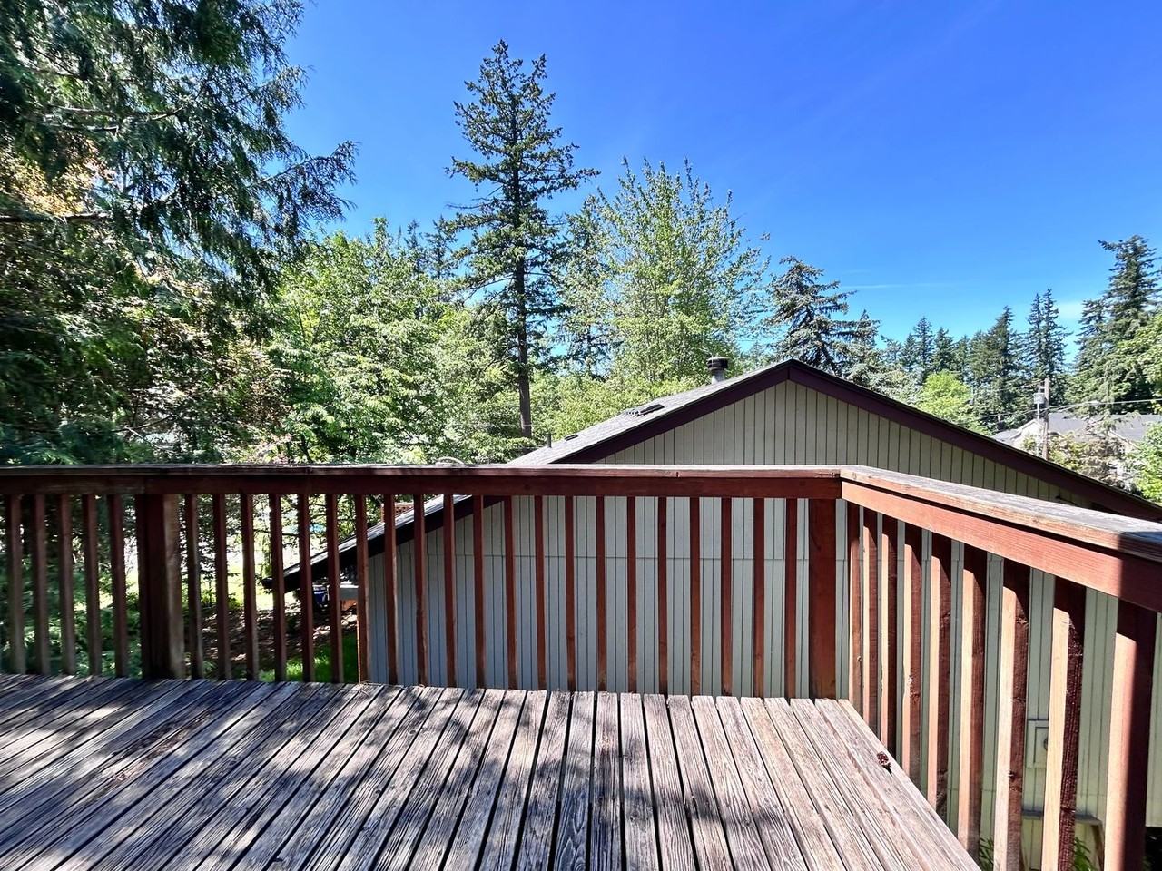 5028 Sw Baird St - Photo 3 of 45