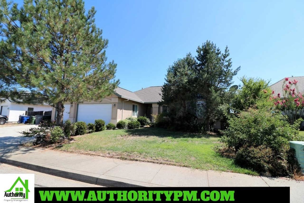 997 Rollingview Dr - Photo 3 of 31