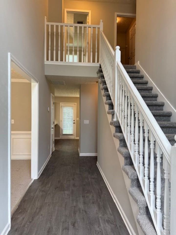 711 Tullamore Way - Photo 2 of 19