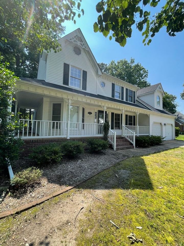 403 Coach Hovis Dr - Photo 2 of 45