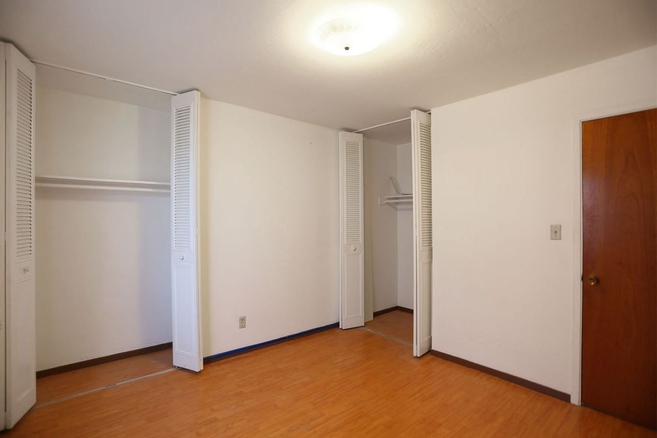 226 10th Ave - Photo 2 of 11