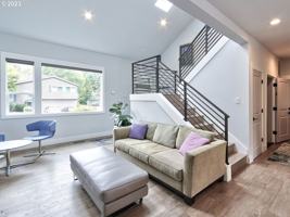 featured image of 35 Oriole Ln