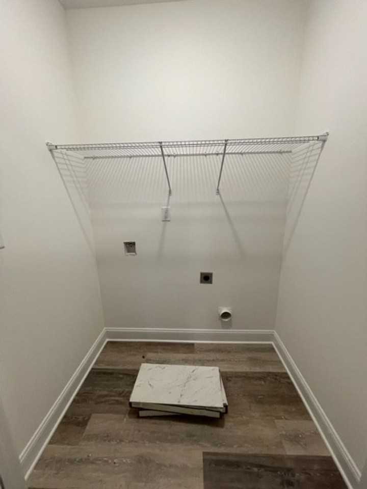 1212 Cardinal Creek Dr - Photo 4 of 12