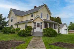 featured image of 5066 Newton Falls Rd