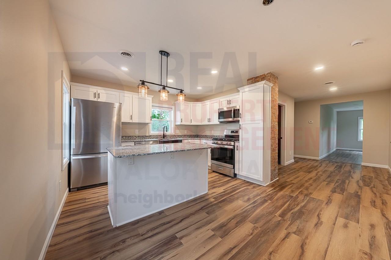 5066 Newton Falls Rd - Photo 2 of 22