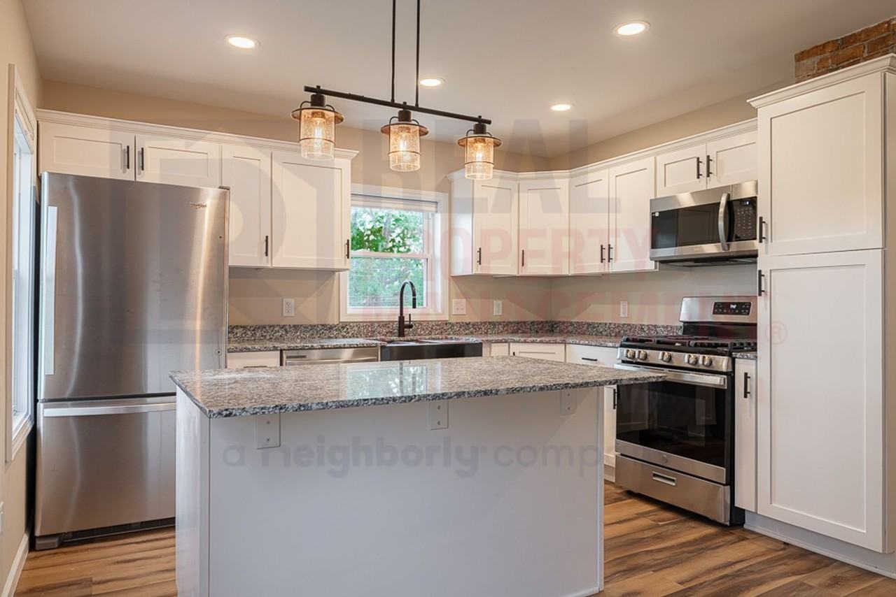 5066 Newton Falls Rd - Photo 3 of 22