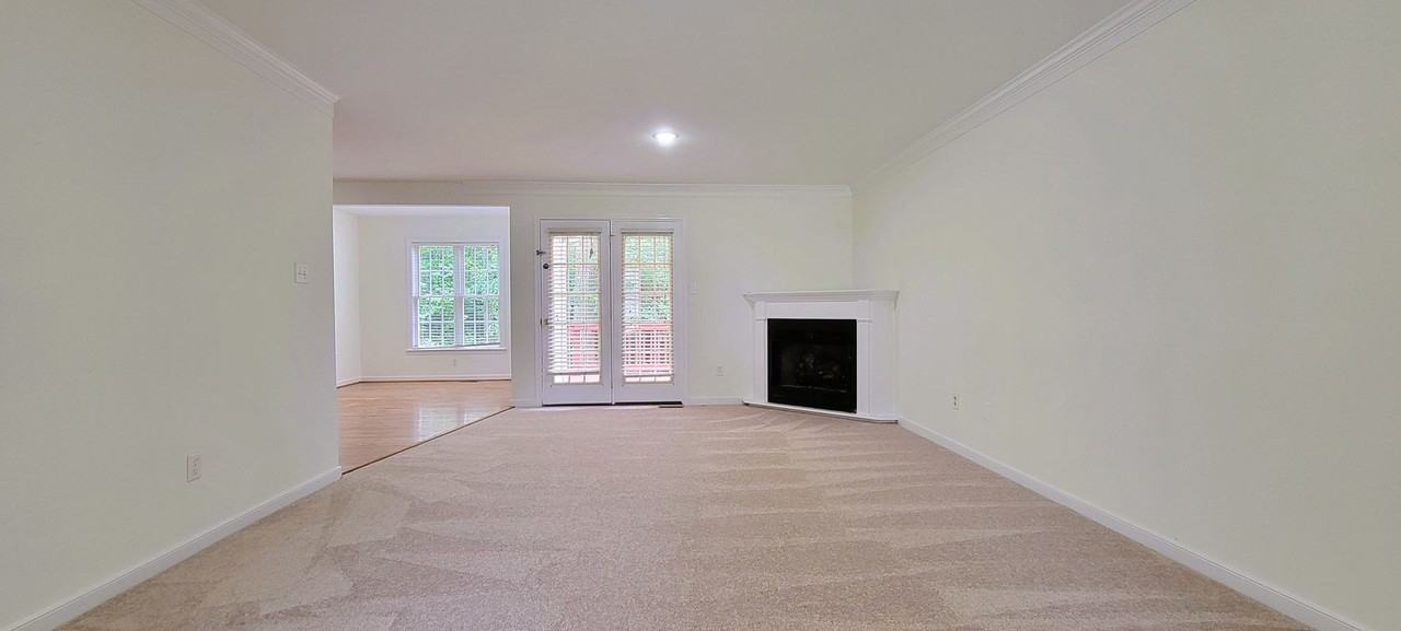 12351 Grove Pl - Photo 3 of 31