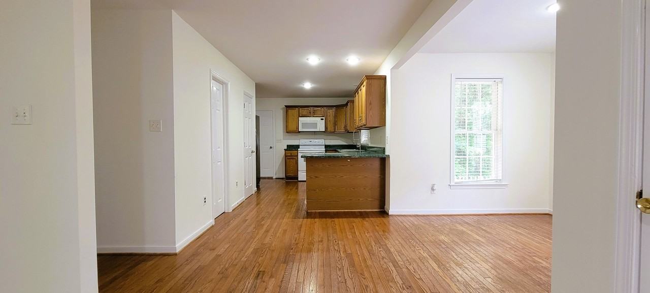 12351 Grove Pl - Photo 5 of 31