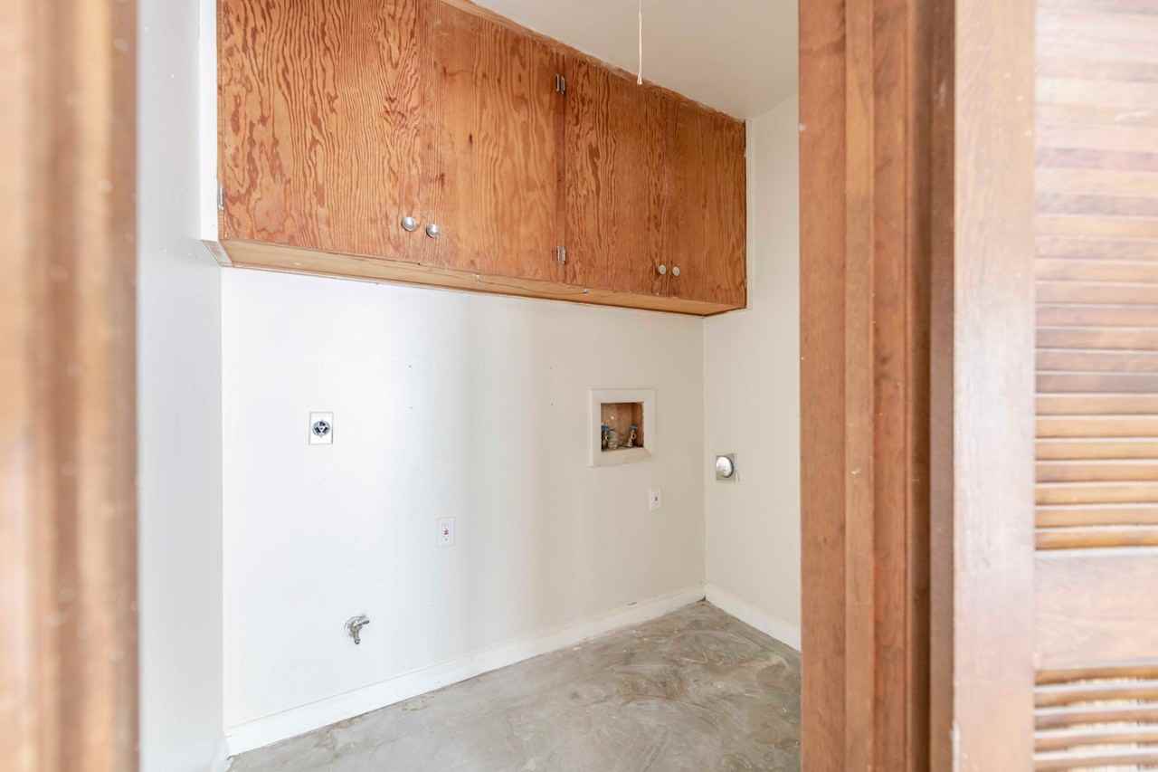 1904 Ridgemont Dr - Photo 7 of 14
