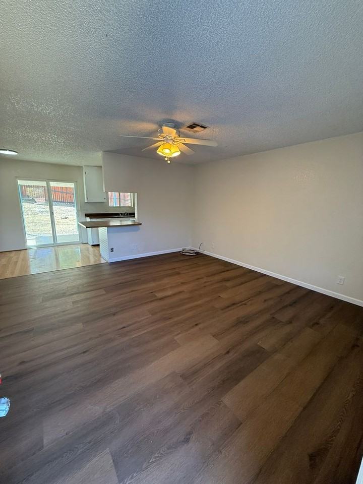 1139 Jaxon Way - Photo 7 of 15
