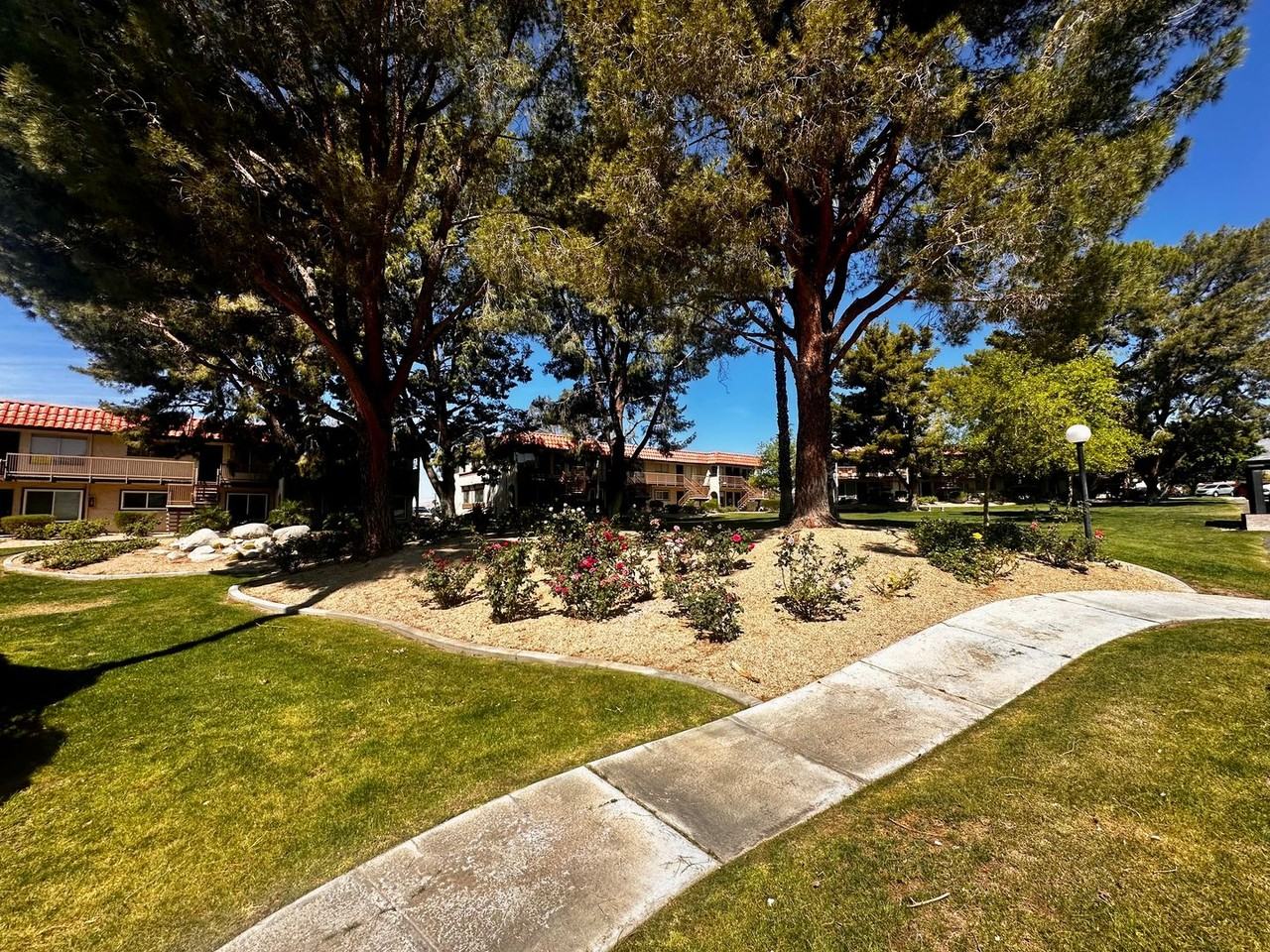 9647 Spyglass Ave - Photo 2 of 20