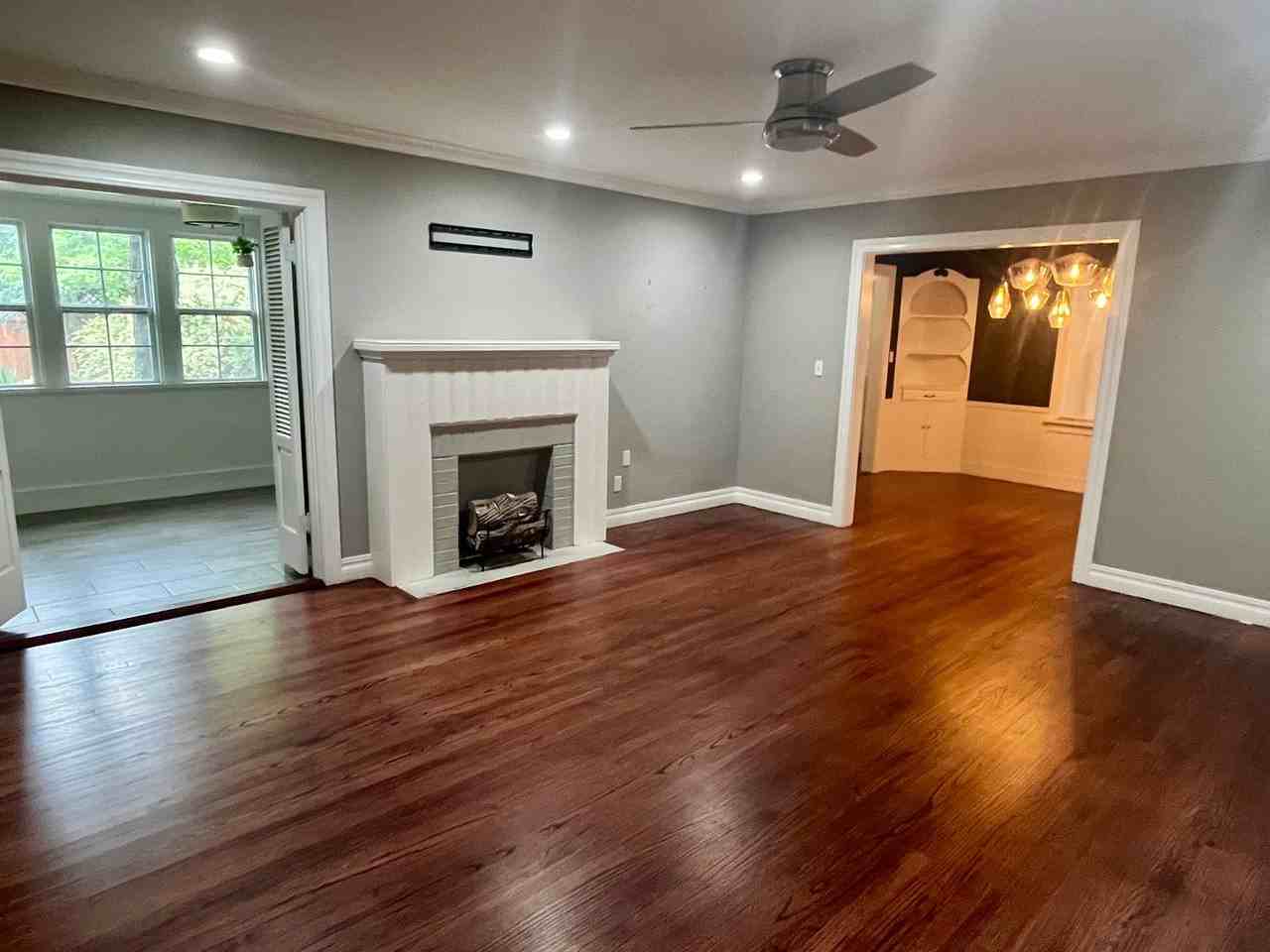 1108 Woodlawn Pl - Photo 3 of 23