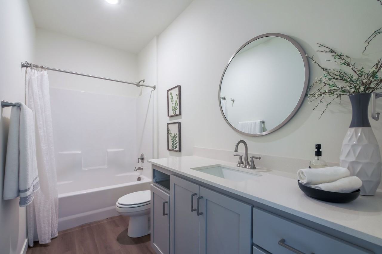 River Park Apartments - Photo 7 of 22