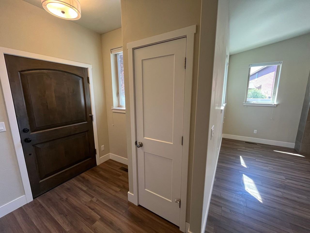 63136 Nw Via Cambria - Photo 2 of 23