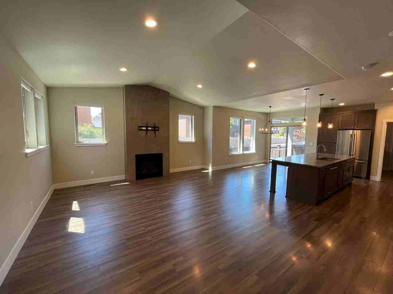 63136 Nw Via Cambria - Photo 3 of 23