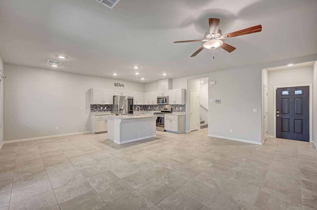 7869 Morganite Ave - Photo 4 of 42