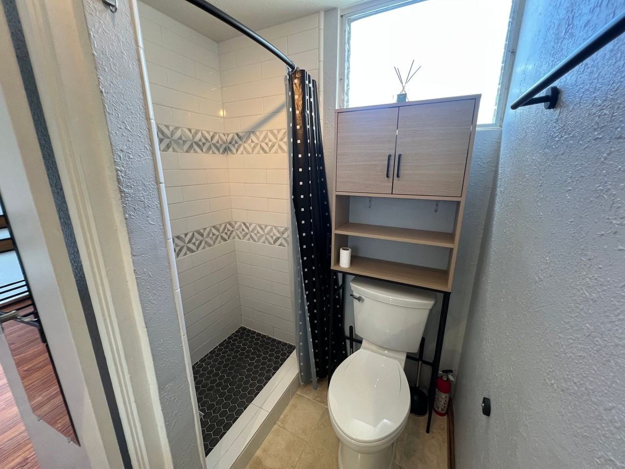 2140 10th Ave ##405 - Photo 7 of 12