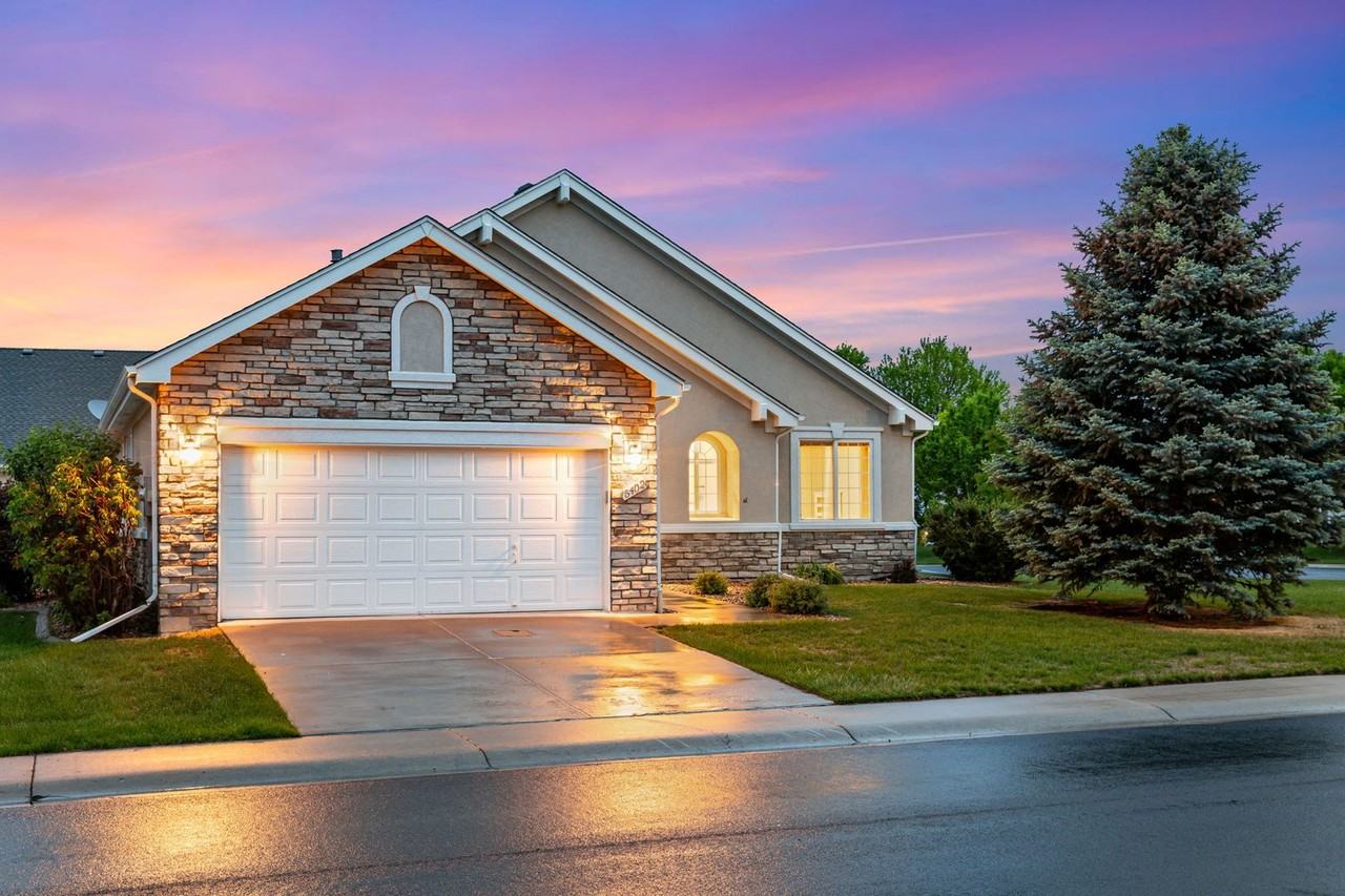 5402 Promontory Cir - Photo 2 of 38