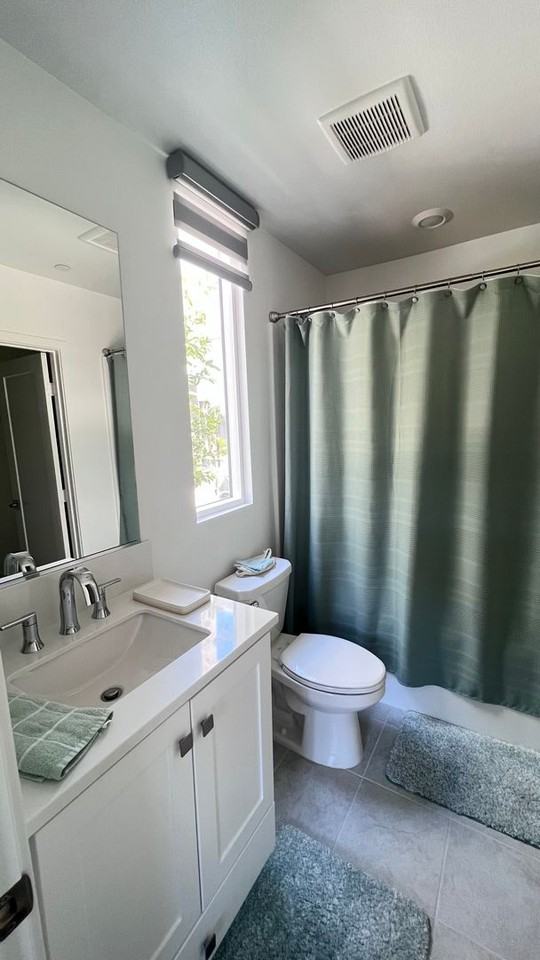 1854 S Westside Dr - Photo 7 of 44