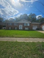 featured image of 9511 Pin Oak St