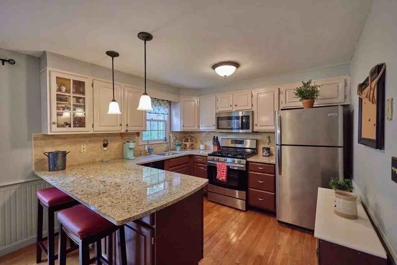 710 Wellman Ave #710 - Photo 5 of 16