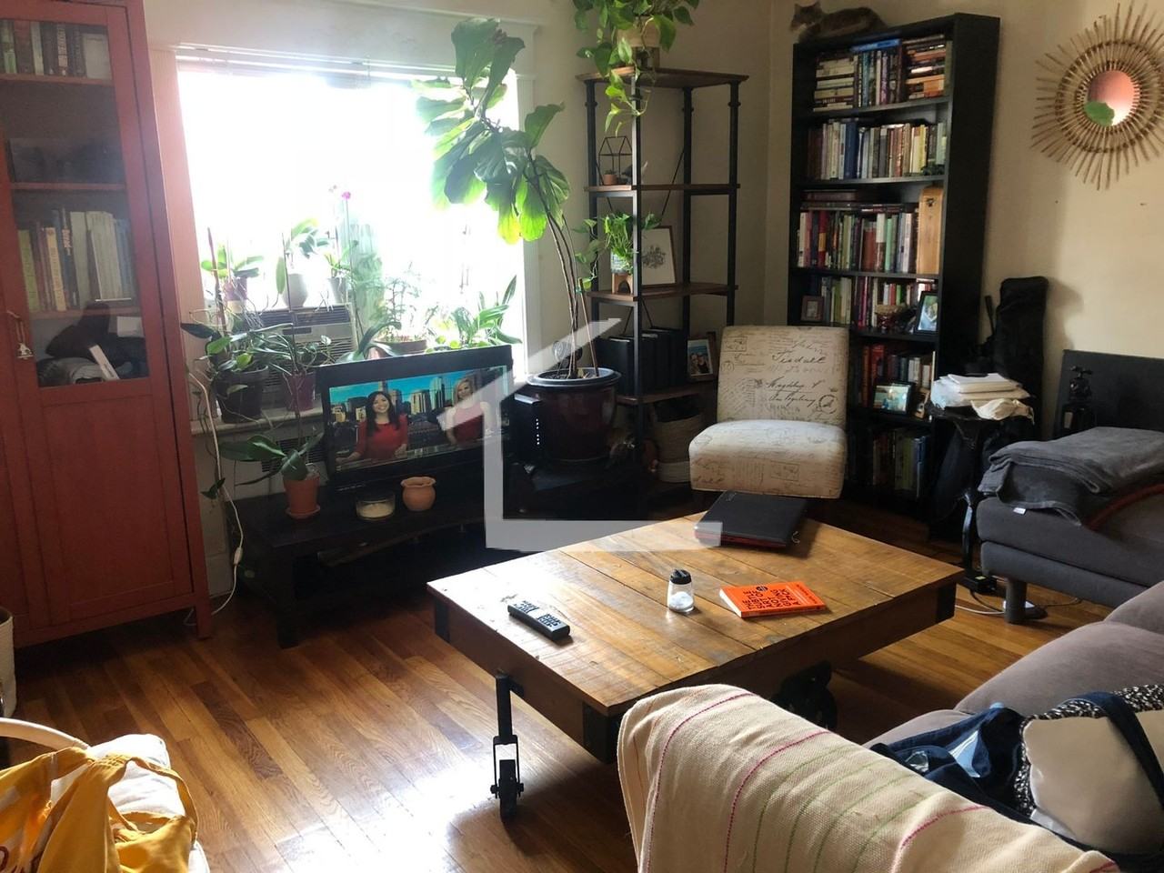 24 Brock St - Photo 5 of 6