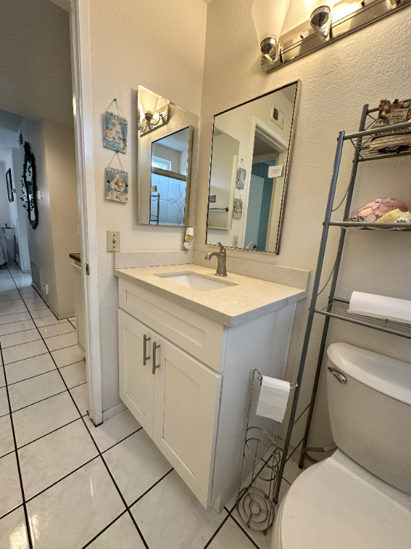 1511 Seabrook Ln - Photo 5 of 8