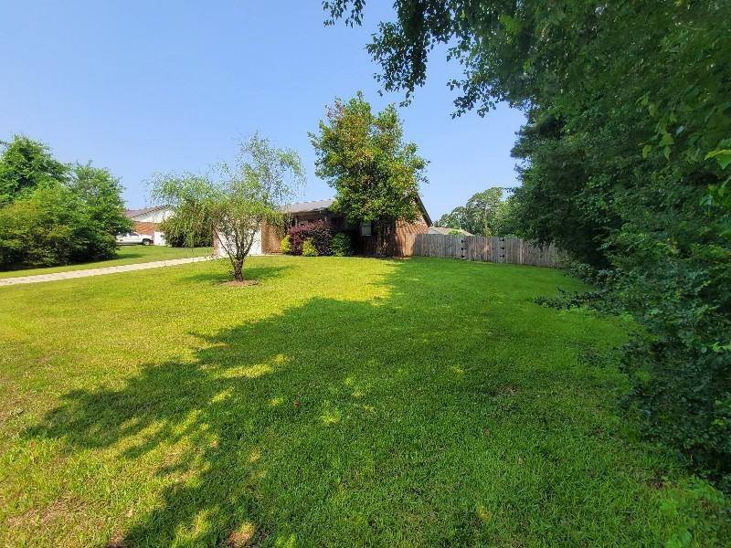 309 Sparrow Dr - Photo 2 of 50