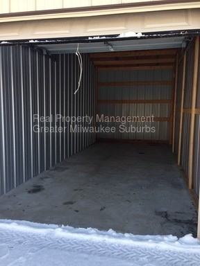 10 E Eagle St - Photo 2 of 2