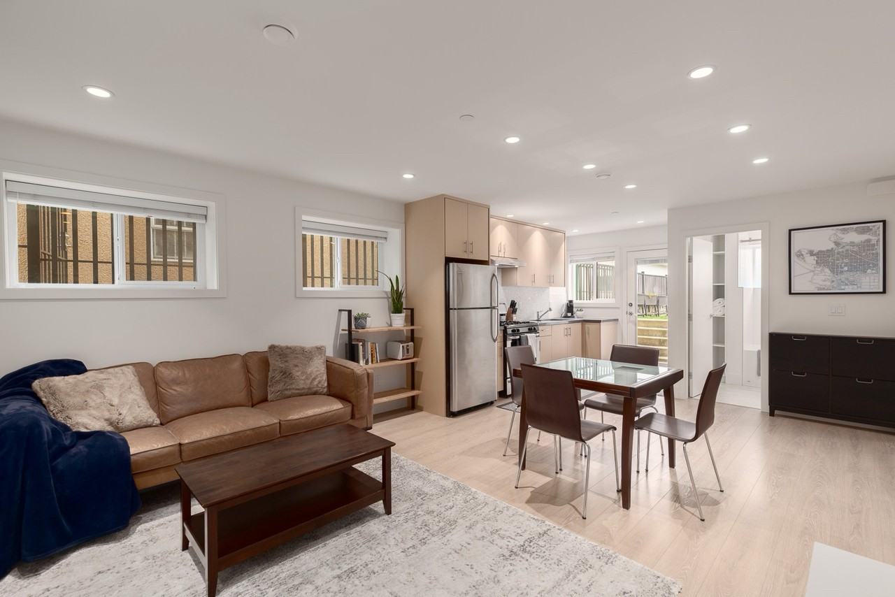 E 28th Ave - Photo 7 of 10