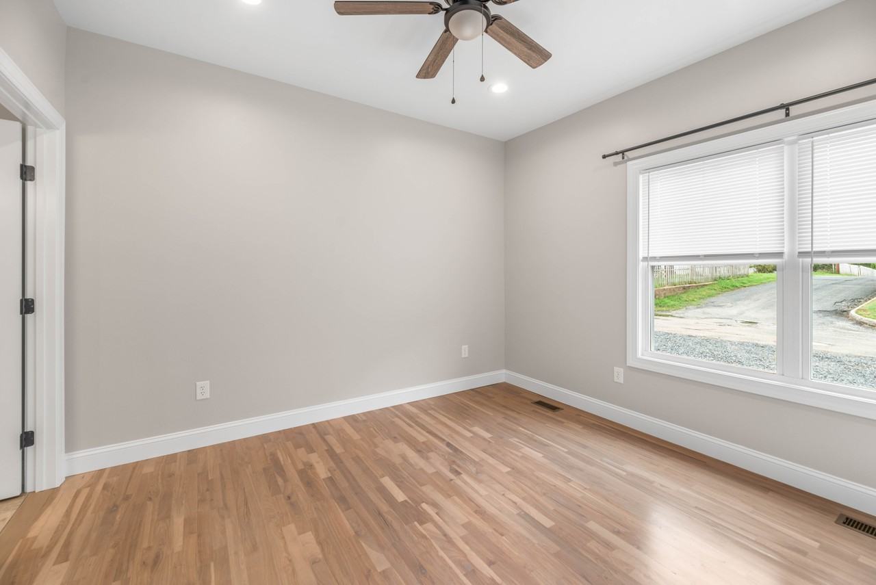 160B Warwick Street - Photo 2 of 50