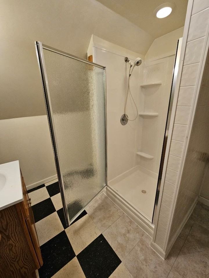 34 Chestnut Street (ADMl) - Photo 2 of 30