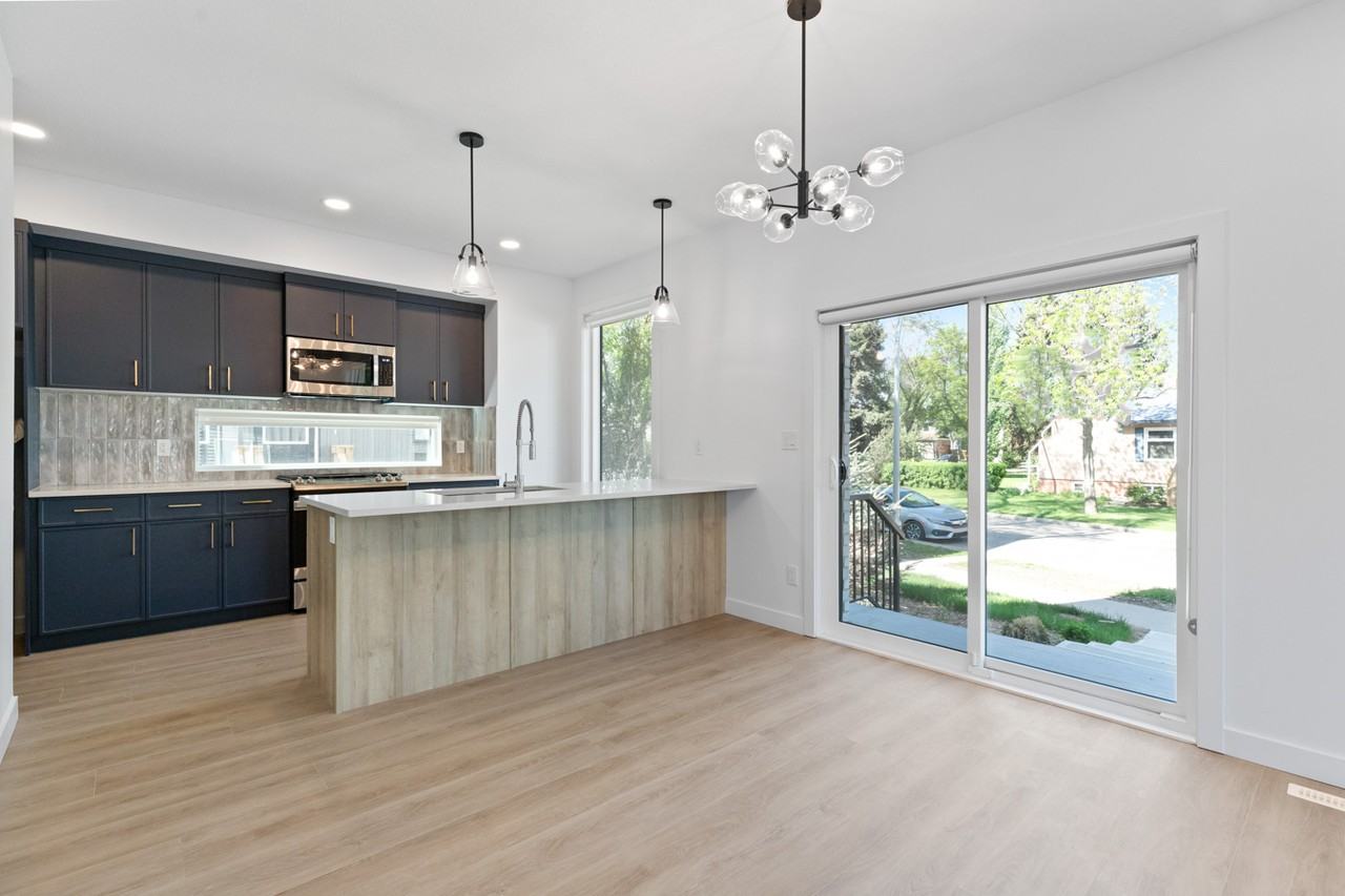 8305 87 St Nw - Photo 2 of 28