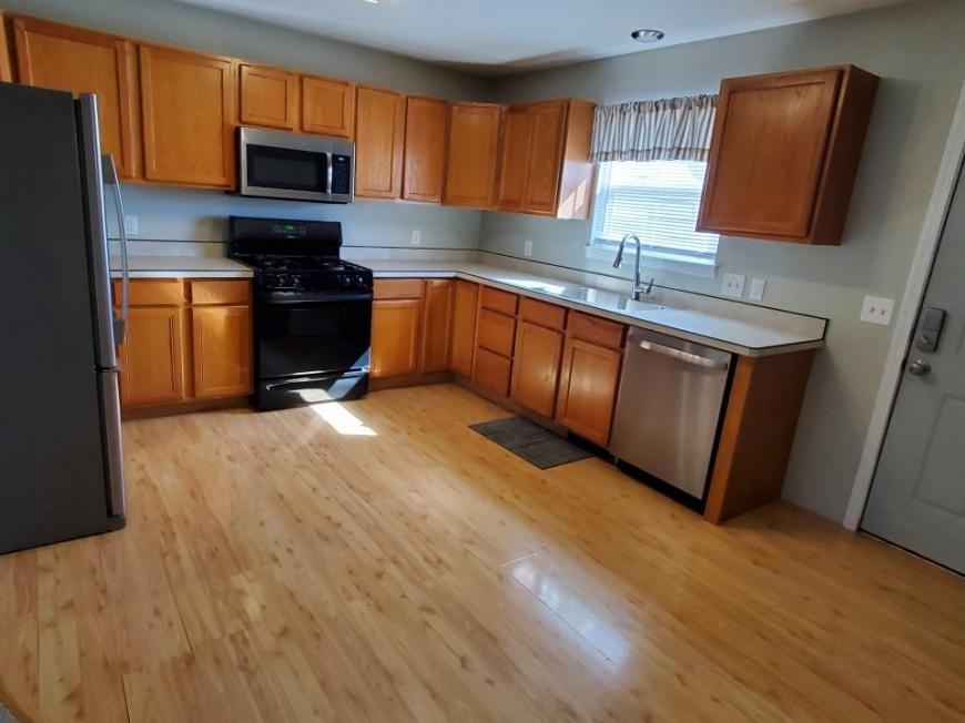 4186 Bruce Ave - Photo 3 of 9