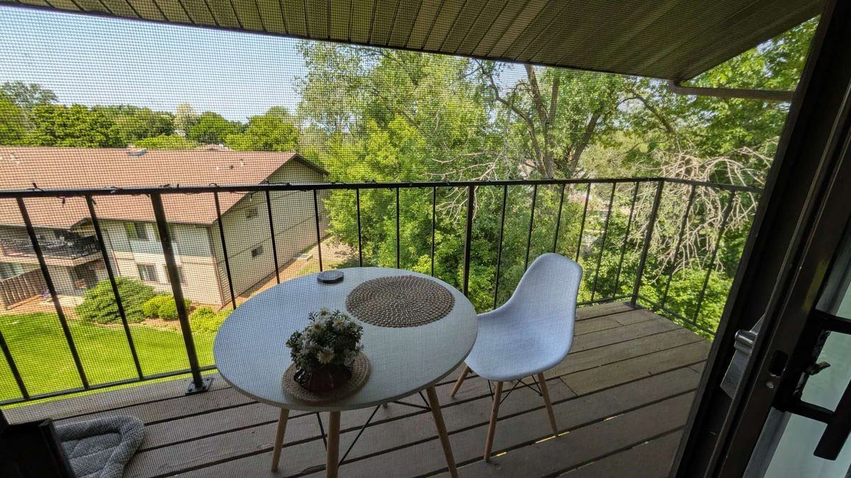 5333 Brody Dr - Photo 2 of 8