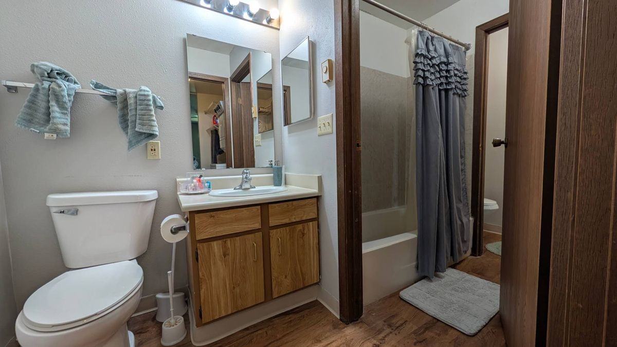 5333 Brody Dr - Photo 7 of 8