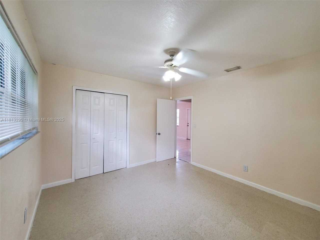 1018 S 29th Ave - Photo 6 of 16