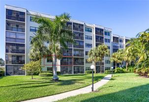 1328 Pasadena Ave S #207 - Photo 1 of 1