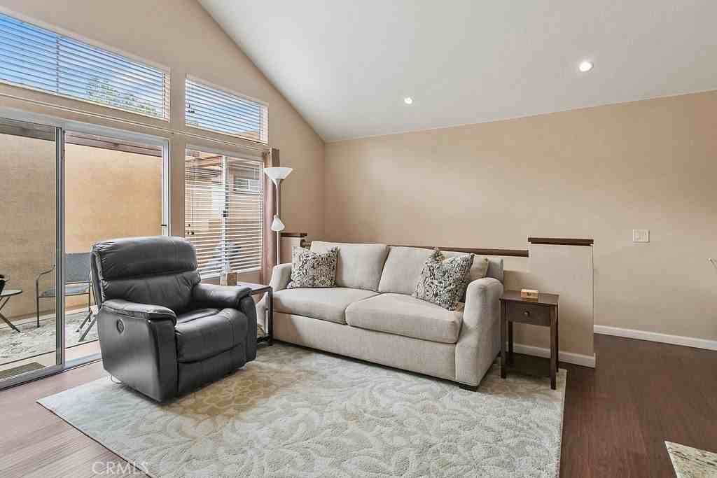 9 Silvertide Dr - Photo 5 of 29