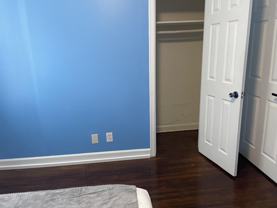 Honeywood Ave - Photo 1 of 1