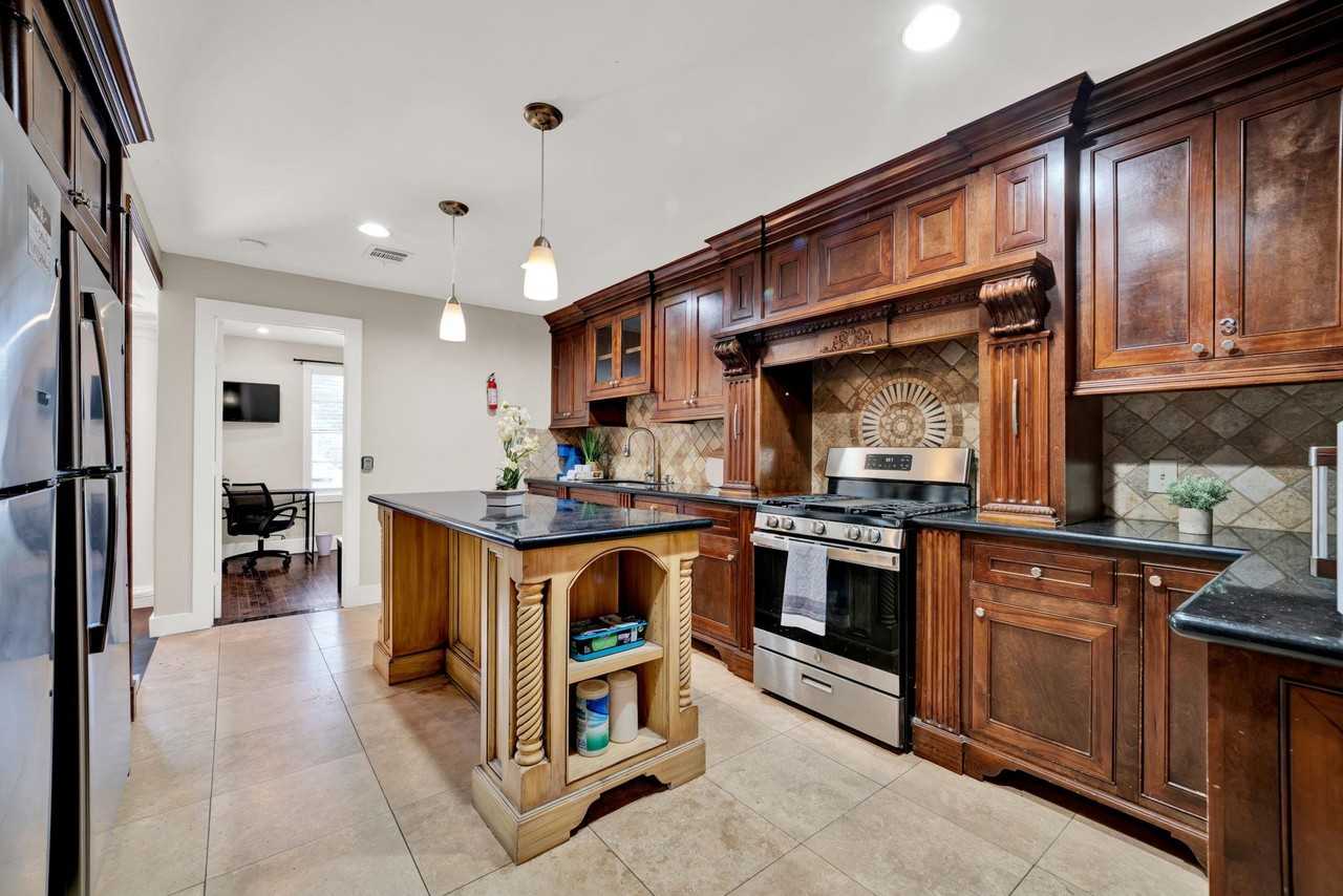 Westover St - Photo 5 of 9