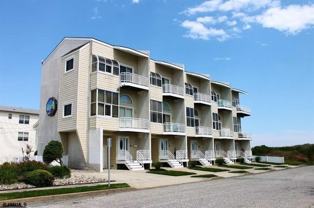 305 4th St S - Photo 1 of 1
