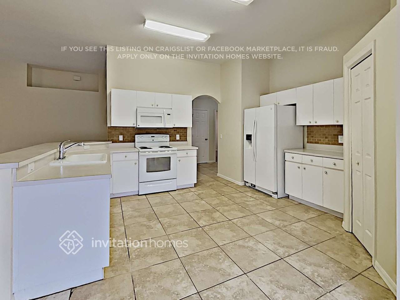 10408 Salisbury St - Photo 4 of 17