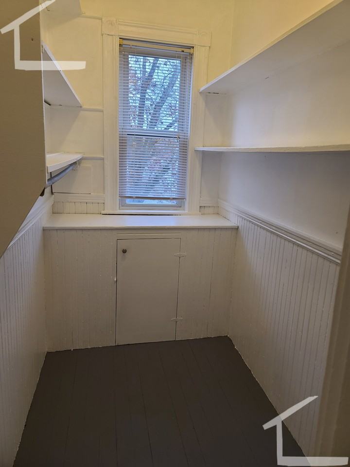348 Faneuil St #3 - Photo 6 of 27