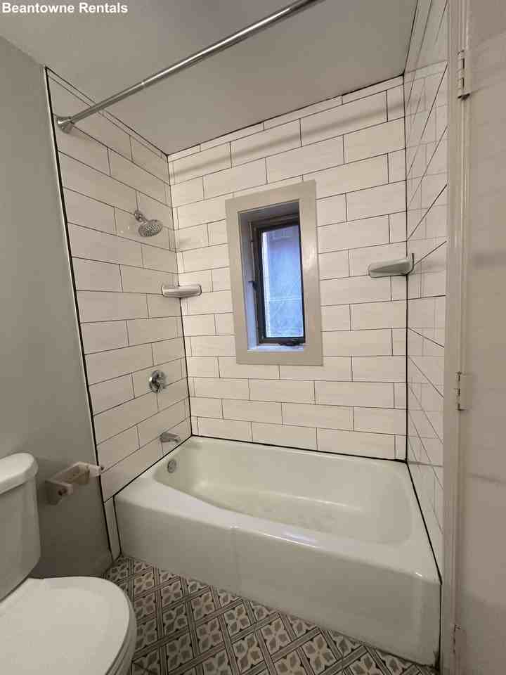 Saint Botolph St #7B - Photo 6 of 11