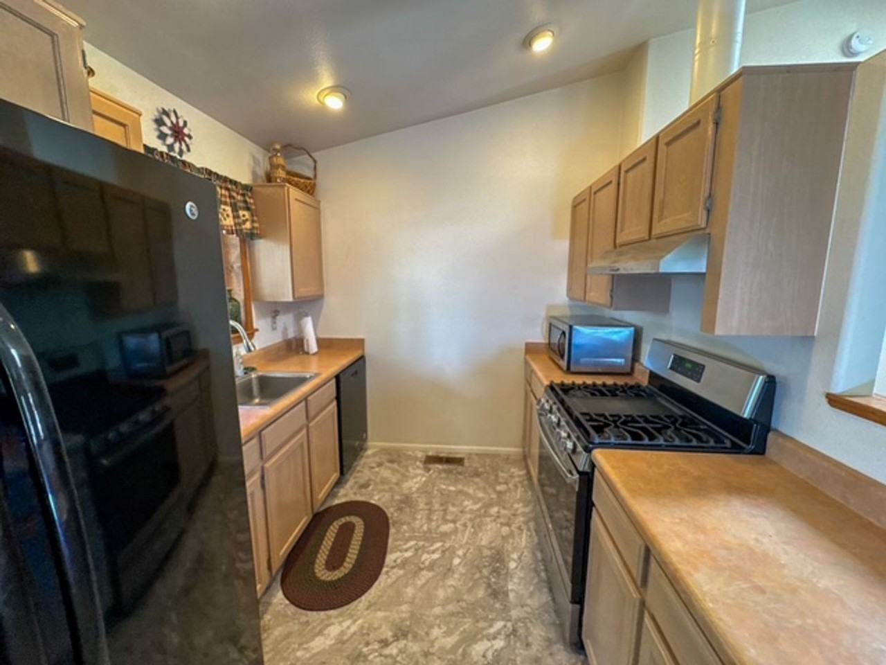 155 Bison Dr - Photo 2 of 23