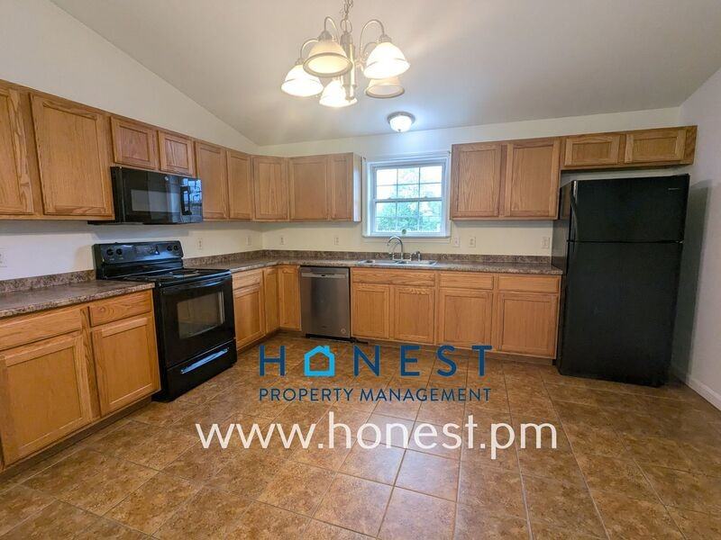 5 Crooker St #2 - Photo 3 of 37