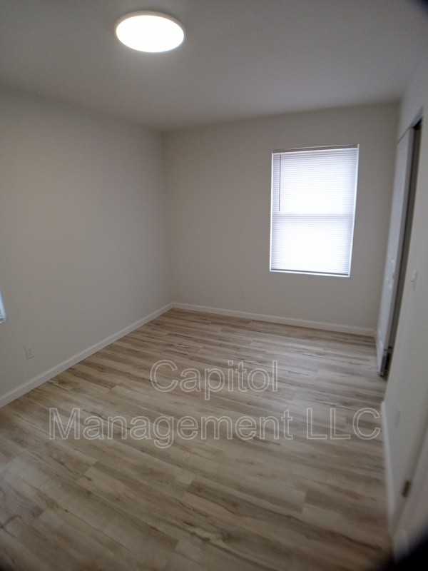 801 North Capitol Avenue #1 - Photo 4 of 9