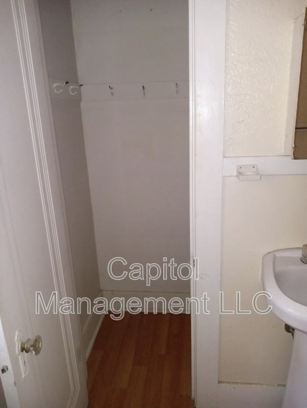 307 North Walnut Street #307 - Photo 7 of 9