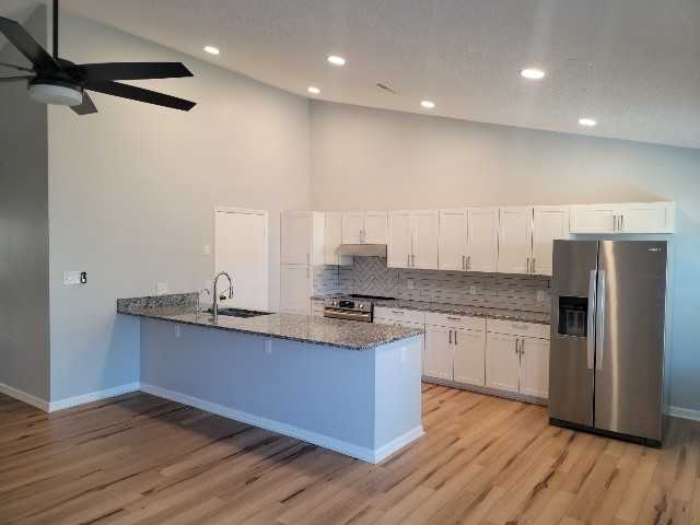 1412 Willow Crossing Dr #NA - Photo 4 of 8